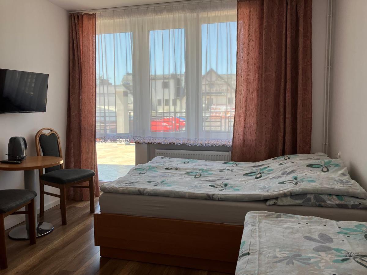 Agat Pokoje Goscinne Apartamenty Pobierowo Ngoại thất bức ảnh